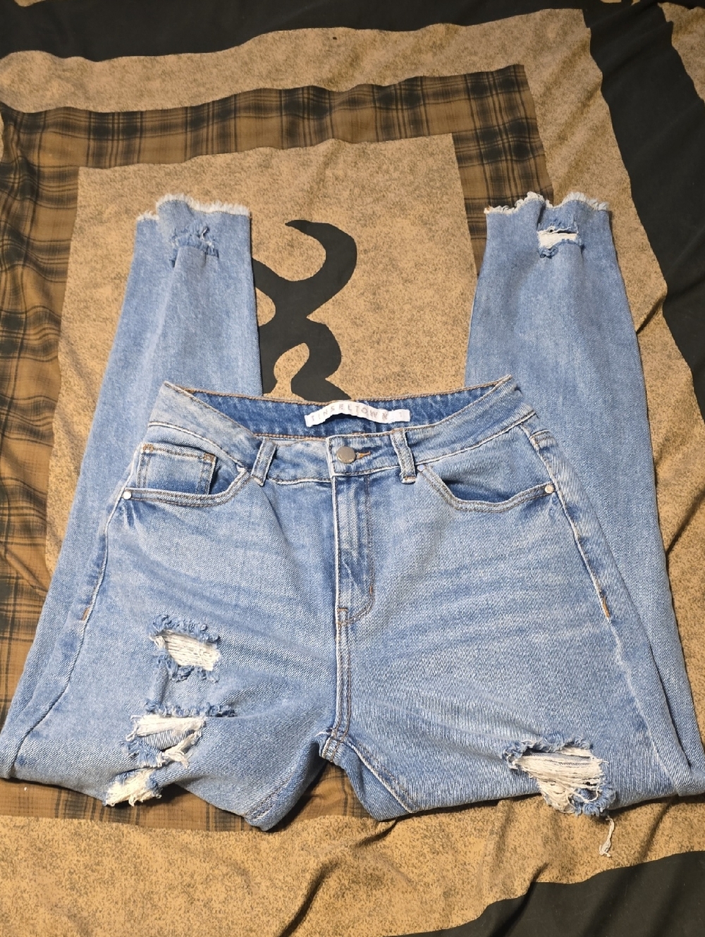 Tinseltown Light Blue Distressed Jeans Brand New Size 3 High Rise Waist